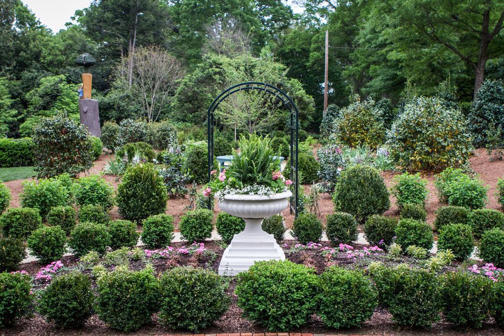 샬럿 The Duke Mansion B&B 외부 사진