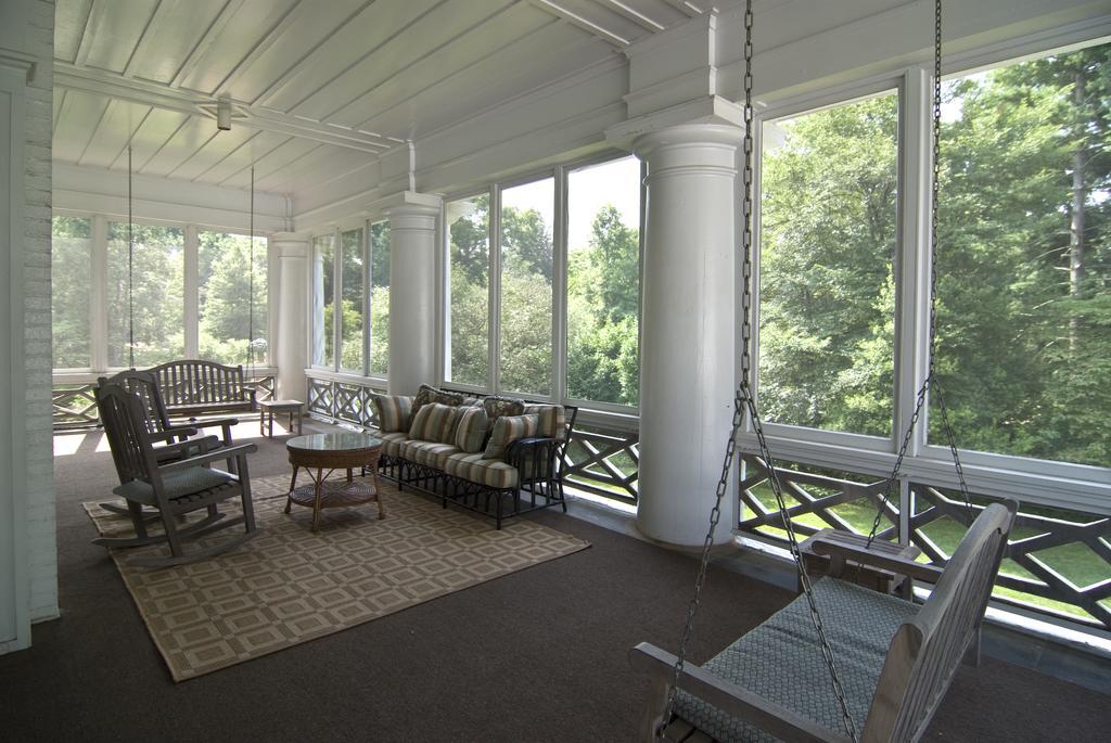 샬럿 The Duke Mansion B&B 외부 사진